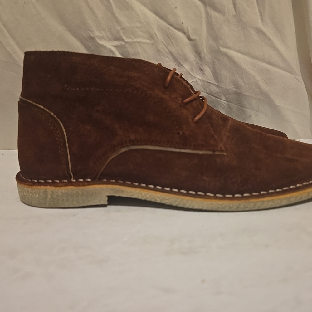 Kenneth Cole Dark Brown Chukka Boots